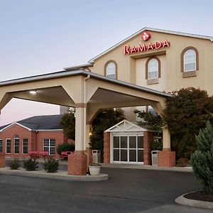Ramada By Wyndham Elizabethtown